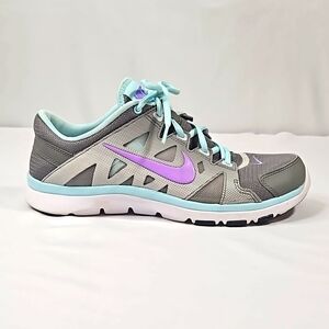Nike Flex Supreme TR 2 Gray Sneakers 8.5